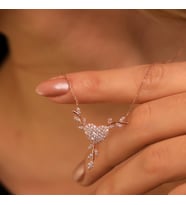 925 Ayar Gümüş Daldaki Kalp Kolye