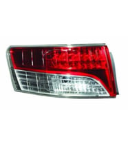 Toyota Avensis 2009-2011 Sağ Dış Stop 81551-05250