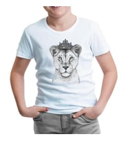 Taç - Dişi Aslan Beyaz Çocuk Tshirt