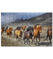 Cakapuzzle Tozlu Yolda Koşan Vahşi Atlar Puzzle Yapboz MDF (Ahşap) (120 Parça)
