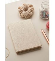 Adalinhome Parıltılı Çizgili Defter – Günlük ve Not Defteri / 14x20 cm/ 168 Yaprak (Krem)