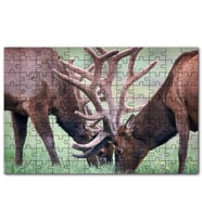 Cakapuzzle Yeşil Çayırda Otlayan Boynuzlu Geyikler Puzzle Yapboz MDF (Ahşap) (120 Parça)