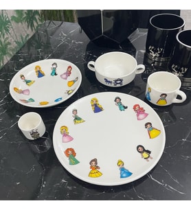 TEBAK COLLECTİON İSİMLİ 5 PARÇA PORSELEN PRENSES DESENLİ ÇOCUK YEMEK TAKIMI