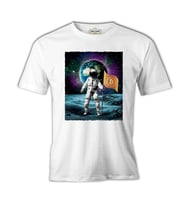Astronaut Holding Bitcoin Flag Beyaz Erkek Tshirt