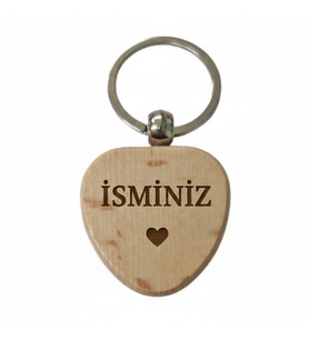 Kişiye Özel Kalp Ahşap Anahtarlık – İsminiz ve Kalp Yazılı Lazer Gravür Anahtarlık – Romantik Özel Tasarım Hediye