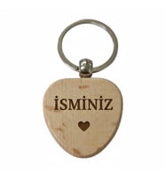 Kişiye Özel Kalp Ahşap Anahtarlık – İsminiz ve Kalp Yazılı Lazer Gravür Anahtarlık – Romantik Özel Tasarım Hediye