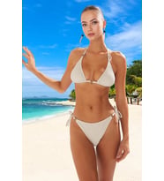 Modern Üçgen Bikini Takımı UV Korumalı Yüksek Konfor Şık Detaylı Plaj Ve Havuz İçin