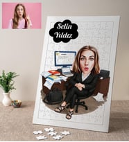 Memur, Masa Başı İş Yapan Karikatürlü Kişiye Özel Puzzle