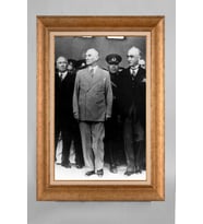 Altın Varaklı Paspartulu Çerçeveli Atatürk Tablo nt1079