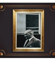 Altın Varaklı Çerçeveli Paspartulu Atatürk Tablo z4732 (Gold)