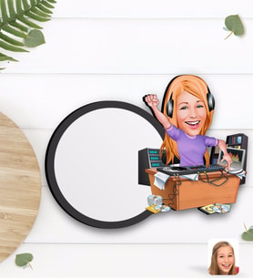 BK Gift Kişiye Özel Kadın Radyocu Karikatürlü Ahşap Bardak Altlığı-1