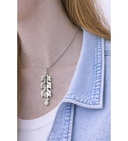 Doğadan İlham Alan Yaprak İskeleti Figürlü Gümüş Renk Unisex Minimal Günlük Kolye – 60 cm Zincir