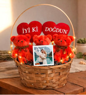 Sevgililer Gününe Özel İyi ki Doğdun Tasarımlı Kırmızı Peluş Ayıcık Sepeti