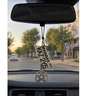 Kansas Plakalı Pentagram Figürlü Metal Araba Dikiz Aynası Süsü – Gotik Araç Dekoru