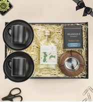 Premium 2'li Kahve Fincanı,Kolonya,Doğal Ahşap Küllük Ve Selamlıque Kahve Hediye Seti