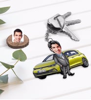BK Gift Kişiye Özel Erkek VW Golf Figürlü Plakalı Ahşap Karikatür Anahtarlık-2