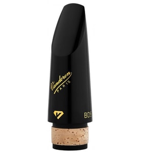 Vandoren Cm1005 Black Diamond Bd5 Bb Klarnet Bek'i (üst Segment/soloist) - Tekli  İç Ve Dış Tasarımda Devrimsel Black Diamond Geometrisi, Koyu Ve Derin Ses Karakteri  Uyum: Tüm Standart Sib Klarnet Modelleri