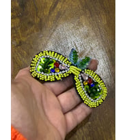 BONCUK TAŞ PAYET İŞLEME YAPRAKLI ARMA DİKİŞ APLİKE 8X4 CM