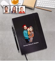 Kişiye Özel Yılbaşı Aile Karikatürlü Siyah Defter Kalem Hediye Seti Model-1
