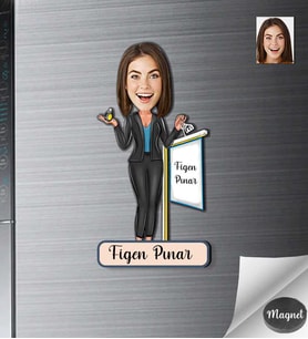 Kişiye Özel Emlakçı Kadın Ahşap Magnet -2