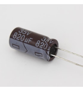 820 µF 35 Volt Kondansatör