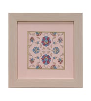 e38 EL İŞÇİLİĞİ ŞİKAF RENKLİ HALKAR TEZHİP TABLO 25 x 25 cm - 6036