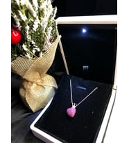 Vog Kırmızı Zirconia Taşlı Aşk Kraliçesi Kalbimin Tacı 925 Ayar Gümüş Sevgiliye,Eşe Hediye Kolye  (Rose)