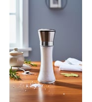 Lüks Çelik Kapaklı Cam Tuz ve Karabiber Değirmeni – 19 cm Modern Baharat Öğütücü