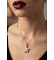 Altın Renk Yıldız Model Top Zincir Çelik Kolye - 3722