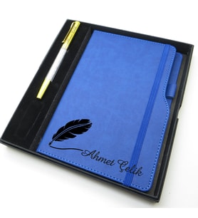 İsme Özel Mavi Kalemlikli Defter & İsme Özel Metal Kalem (Öğretmenler Günü veya başka bir mesaj işlenebilir) (Karışık)