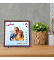 Kişiye Özel Aşk Temalı İsimli Ahşap Fotoğraf Çerçevesi – Sevgiliye Hediye 20x20 cm Kare