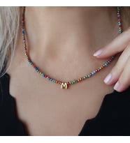 Vaoov 925 Ayar Gümüş Çok Renkli Kristal Taşlı Harf Kolye (Gold)