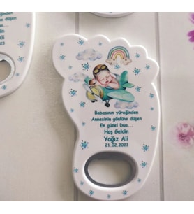 İsme Özel Bebek Ayağı Açacak Magnet- Uçak Doğum Günü Magneti - Pilot Bebek Açacak Magnet
