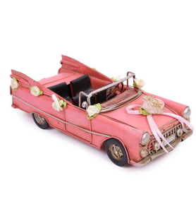 Dekoratif Metal Vintage Gelin Arabası Klasik Chevrolet Araba 24 cm (Karışık)