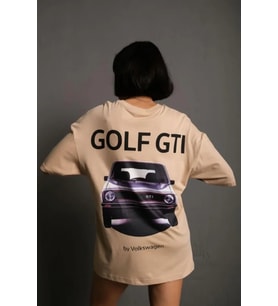 Oversize Baskılı Tişört – Golf GTI Retro Araba Desenli, Ön - Arka Dijital Baskı, Sokak Modası Stil - Bej