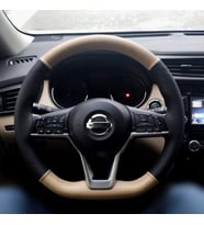 DİKİŞLİ DİREKSİYON KILIFI AÇIK BEJ DERİ NOKTALI DERİ SİYAH DİKİŞLİ NİSSAN QASHQAİ İÇİN