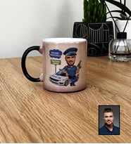 Kişiye Özel Kişiye Özel Karikatürlü Erkek Polis Kupa Bardak Polisler Günü Hediyesi