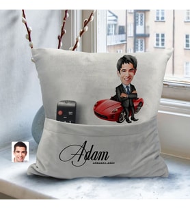 BK Gift Kişiye Özel Boss Baba Karikatür Tasarımlı Organizer Kumanda ve Atıştırmalık Cepli Gri Kırlent Yastık-3 Arkadaşa Hediye, Cepli Yastık