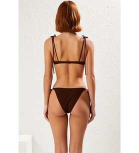 Kadın Bikini Takımı Balconette Kaplı Balenli Düşük Bel Brazilian Bağlamalı Örme Kumaş Renk Bloklu