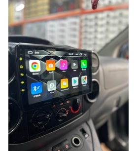 PARTNER TEPE 4GB CARPLAY NAVİGASYON DVD USB BT KAMERA