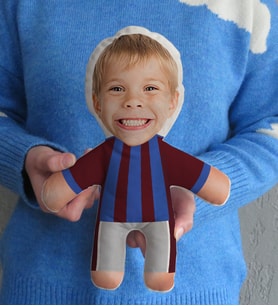 BK Gift Kişiye Özel Fotoğraflı Çocuk Bordo Mavi Futbolcu Bebek Yastık-1