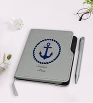 BK Gift Kişiye Özel Çapa Tasarımlı Gri Termo Deri Defter Kalem Seti-1
