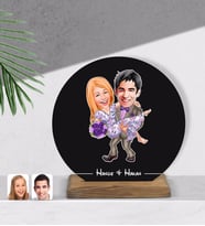 BK Gift Kişiye Özel Sevgililer Karikatürlü Yuvarlak Ahşap Biblo-56