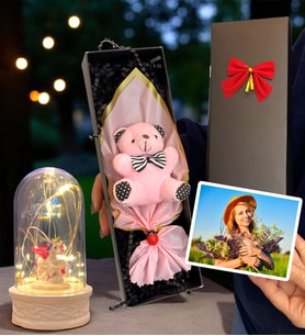 Kişiye Özel Fotoğraflı Kutuda Pembe Peluş Ayıcık ve Led Işıklı Biblolu Fanus (Model 1)