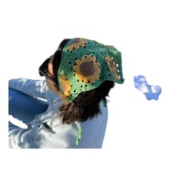 Ayçiçek Motifli Örgü Bandana (Orman Yeşili)