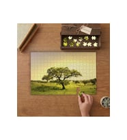Yeşil Yapraklı Ağaç - Çimenler Tasarımı 240 parça Ahşap Puzzle Ahşap Kutuda MP02563