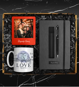 Sevgililer Gününe Özel Tasarım Kupa & Defter & Deri Kılıflı Touch Pen Kalem & Kişiye Özel Fotoğraf Çerçevesi Hediye Seti