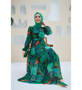 Neşeli butik kadın yeşil kemerli tesettür şifon elbise SMS025