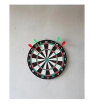 Mey İthalat® 17 İnç Profesyonel Dart Tahtası Dayanıklı Yapı ve 4 Metal Dart Oku