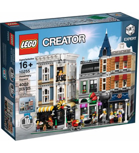 LEGO 10255 Creator Expert Assembly Square